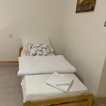 Kk * براغ
